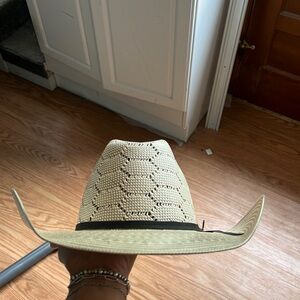 Ariat cowboy hat
